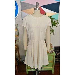 Beautiful Gianni Bini Cream Ponte Dress NWOT